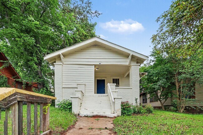 Building Photo - 2720 23rd St Ensley