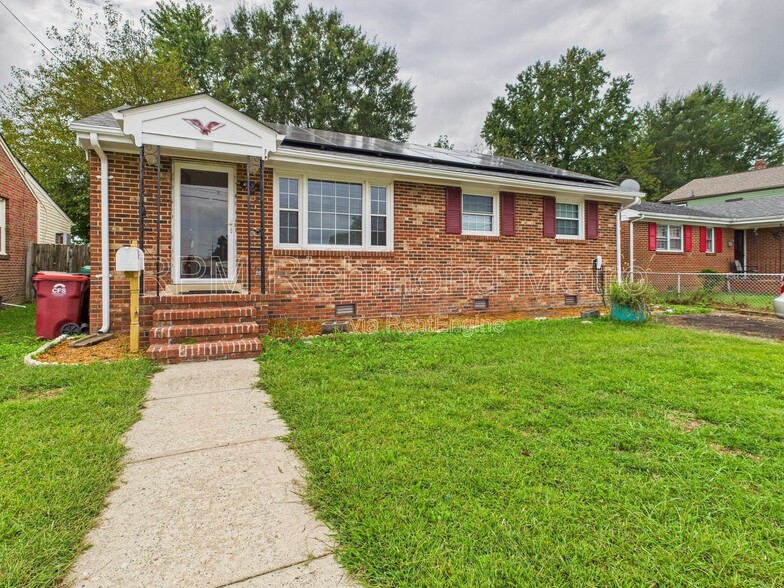 Primary Photo - 117 Wright Ave
