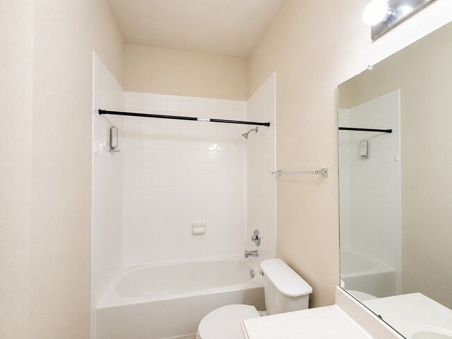 Building Photo - 20410 Nelva Park Ct