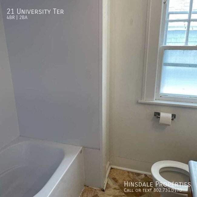Building Photo - 21 University Terrace