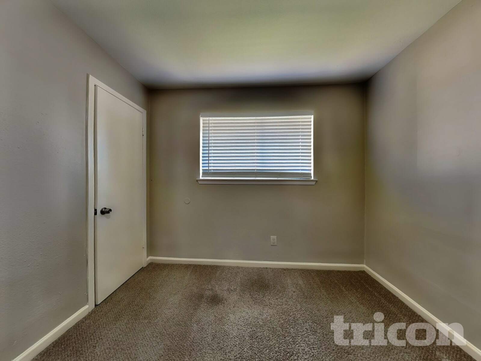 Building Photo - 1438 Peach Spring Dr