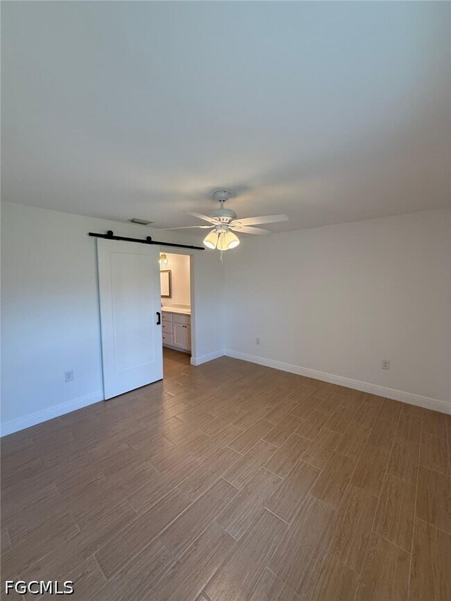 Building Photo - 2378 Highland Ave