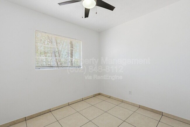 Building Photo - 6701 N 33rd Ave