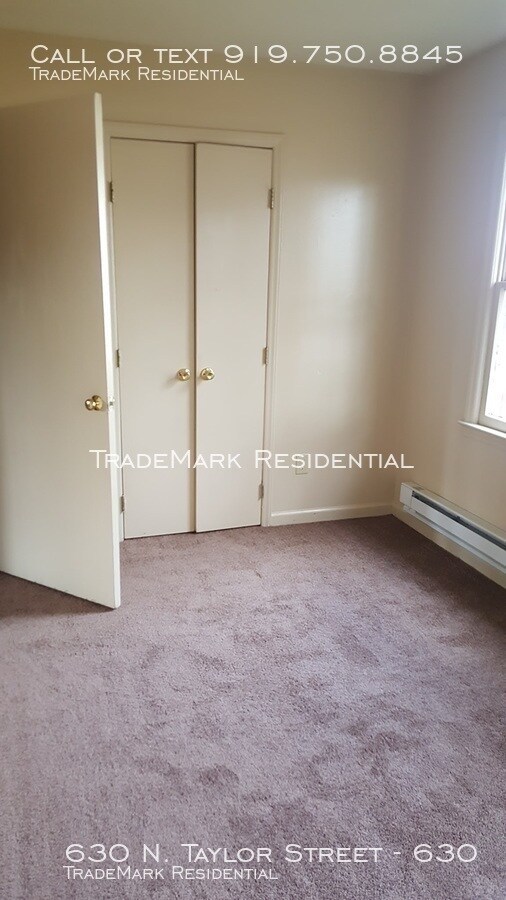 Building Photo - 630 N Taylor St