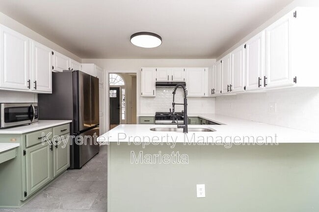 Building Photo - 991 Gentry Ln