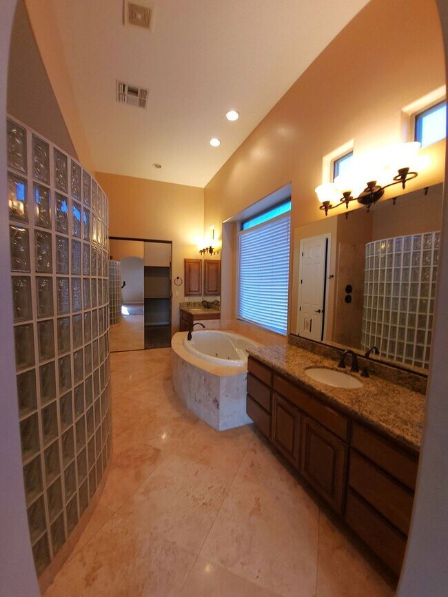 Building Photo - COMING SOON...BEAUTIFUL HOME ON HUGE LOT!