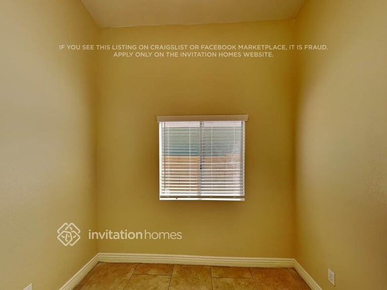 Building Photo - 11320 N 82nd Ave