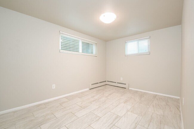 Building Photo - 1031 Ammons St