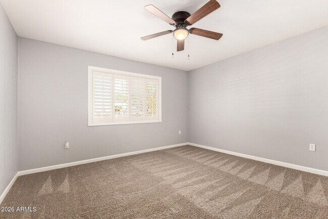 Building Photo - 11118 W Mountain View Rd