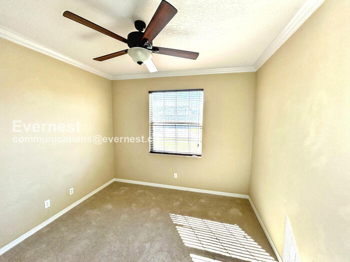 Building Photo - 13012 49th Ln E