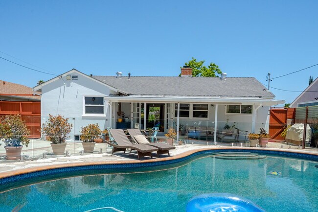 Building Photo - 6307 Tunney Ave