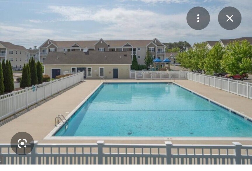 Building Photo - 108 Wrangel Ct