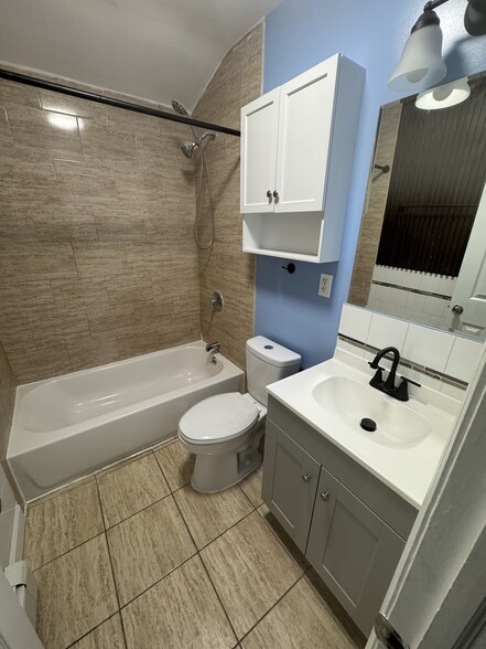 Building Photo - 12613 180th St