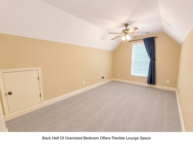 Building Photo - Three Levels. Two Kitchens. Seven Bedrooms. Endless Possibilities.