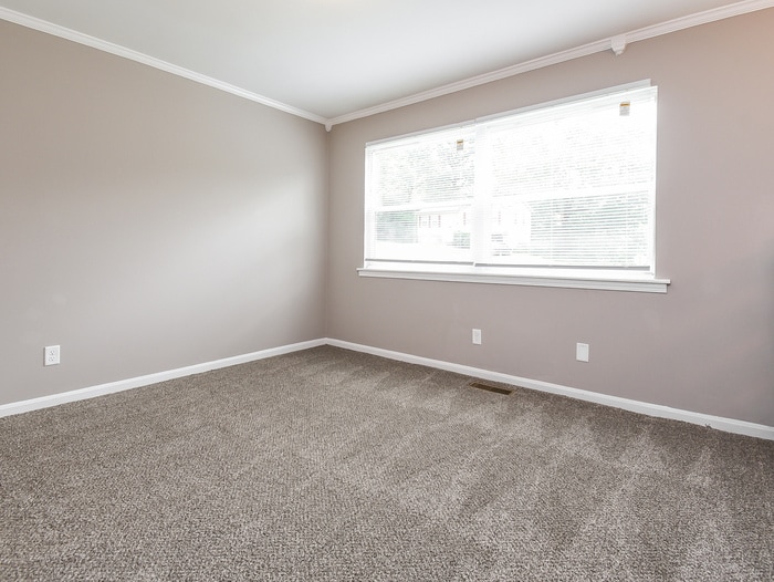 Building Photo - 1344 4th Way NW