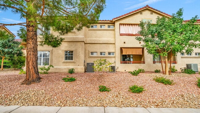 Building Photo - 520 Arrowhead Trail