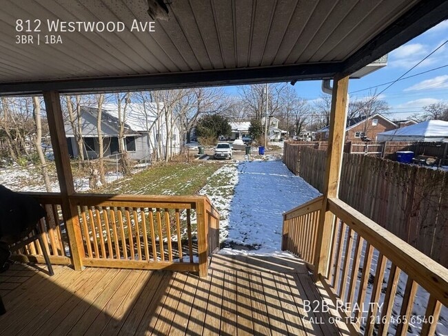 Building Photo - 812 Westwood Ave