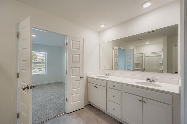 Building Photo - 6221 Honeybell Aly