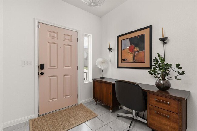 Building Photo - 6702 Routenburn St