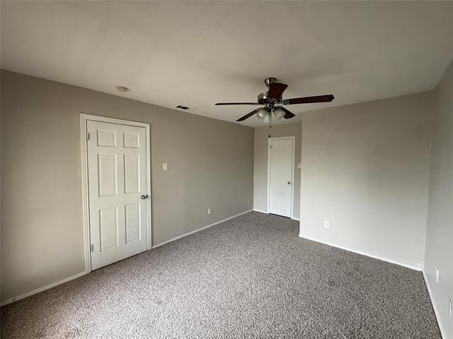 Building Photo - 9839 Glengreen Dr