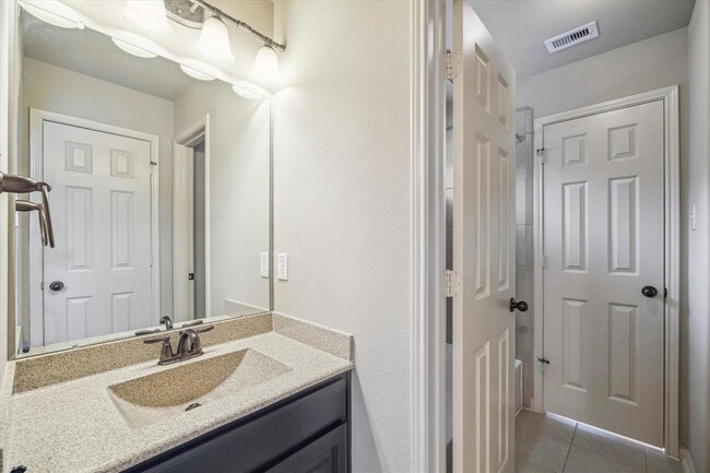 Building Photo - 29146 Crested Butte Dr