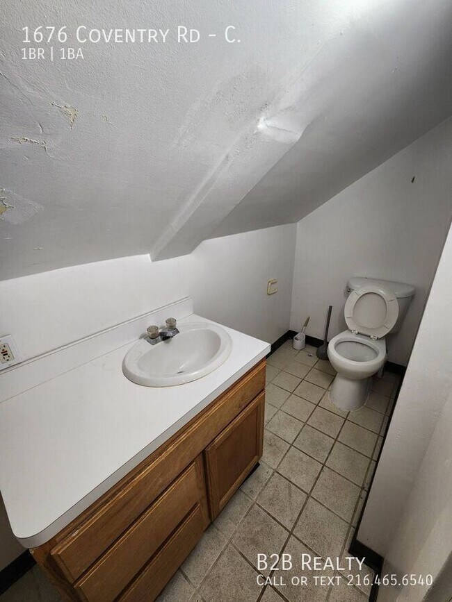 Building Photo - 1676 Coventry Rd