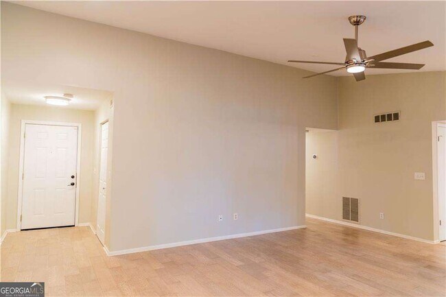 Building Photo - 72 Fair Haven Way