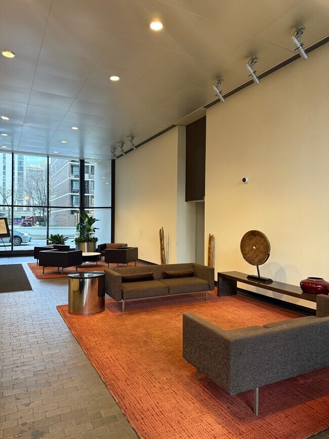 Building Photo - 1560 N Sandburg Terrace