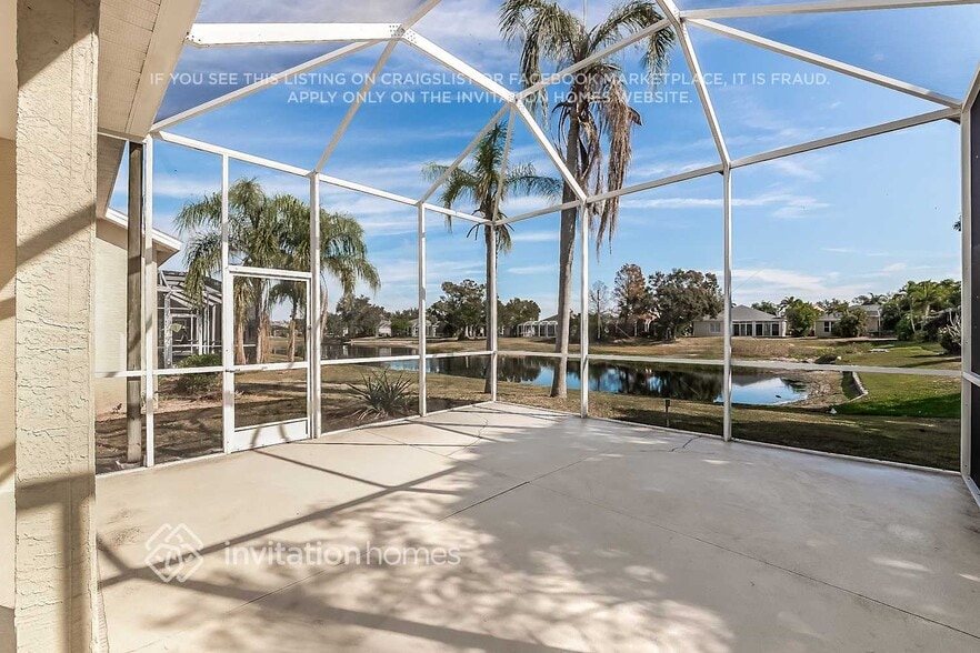 Building Photo - 205 39th St NE