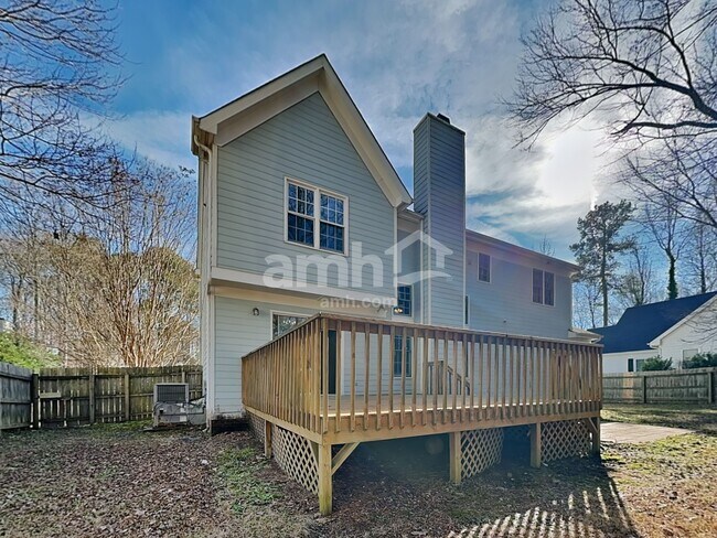 Building Photo - 505 Westminster Dr