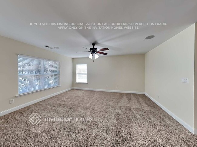 Building Photo - 112 Waterlynn Club Dr