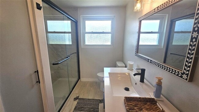 Building Photo - 1210 Maryknoll Rd