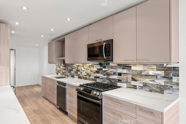 Building Photo - 21751 Ocean Vista Dr