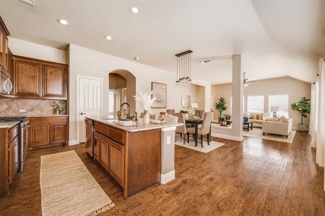 Building Photo - 817 Lighthouse Ln