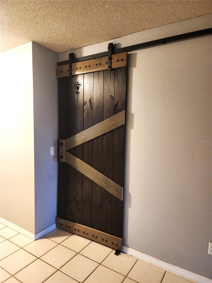 Building Photo - 2033 Quintilis Ct