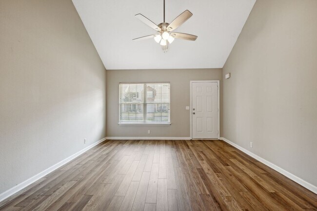 Building Photo - 118 Lancaster Gate Pl