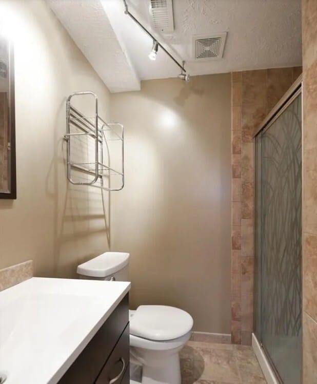 Building Photo - 13509 Carpenter St