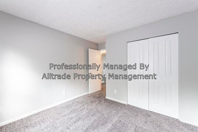 Building Photo - 4850 Fegenbush Ln