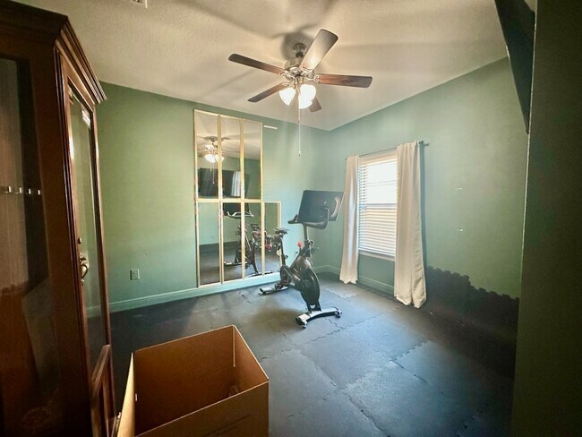 Building Photo - 132 Wayne Trail