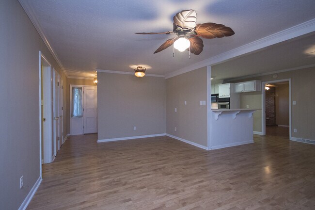 Building Photo - All on one level comfort rancher
