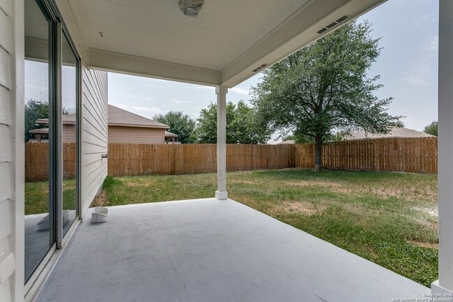 Building Photo - 16311 Kentucky Ridge