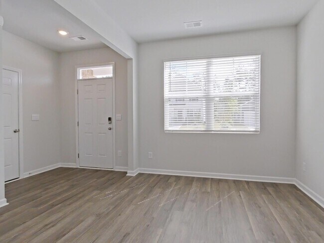 Building Photo - 937 Raghorn Rd