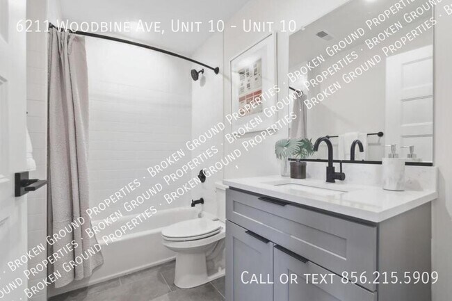 Building Photo - 6211 Woodbine Ave