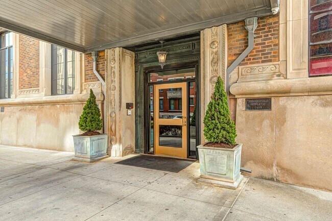 Building Photo - Indianapolis Athletic Club Condo