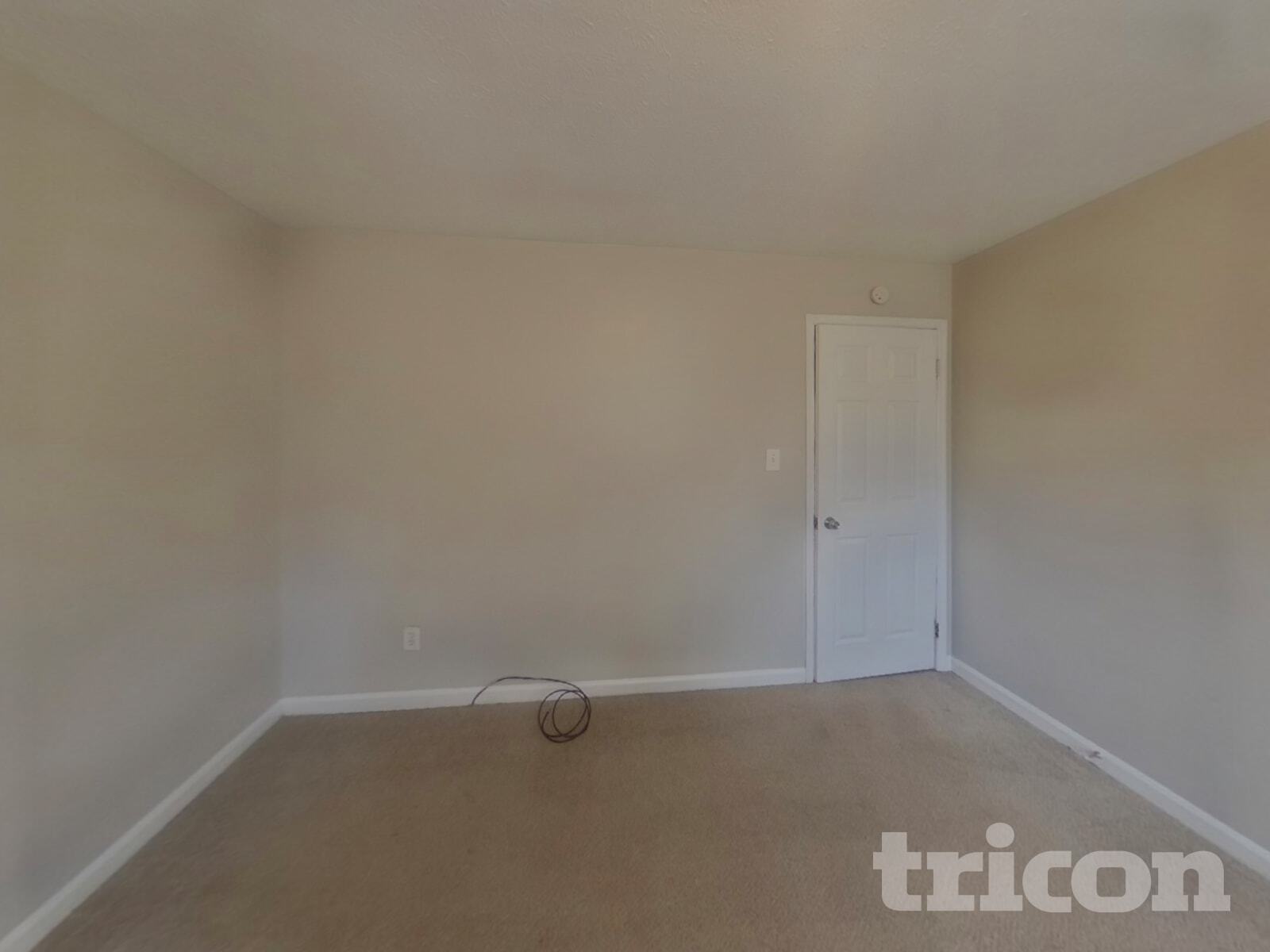 Building Photo - 4110 Jeffrey Dr SW