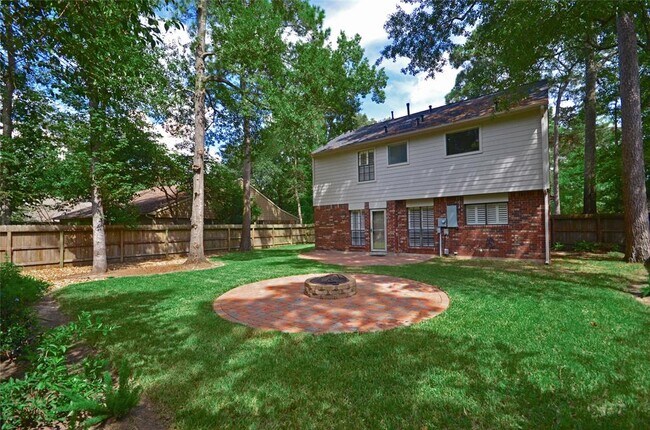 Building Photo - 19 Village Knoll Pl