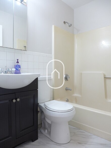 Building Photo - 41 Cunard St