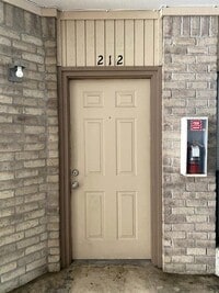 Building Photo - 3316 Guadalupe St