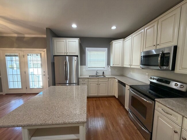 Building Photo - 2287 Whittington Dr