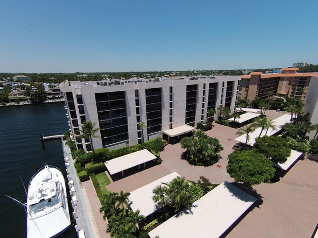 Building Photo - 2701 N Ocean Blvd